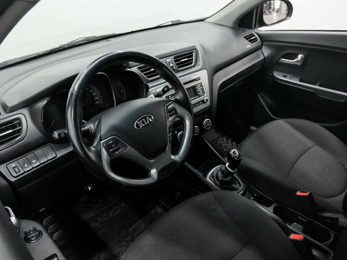 Kia Rio, 2016 Фото №13