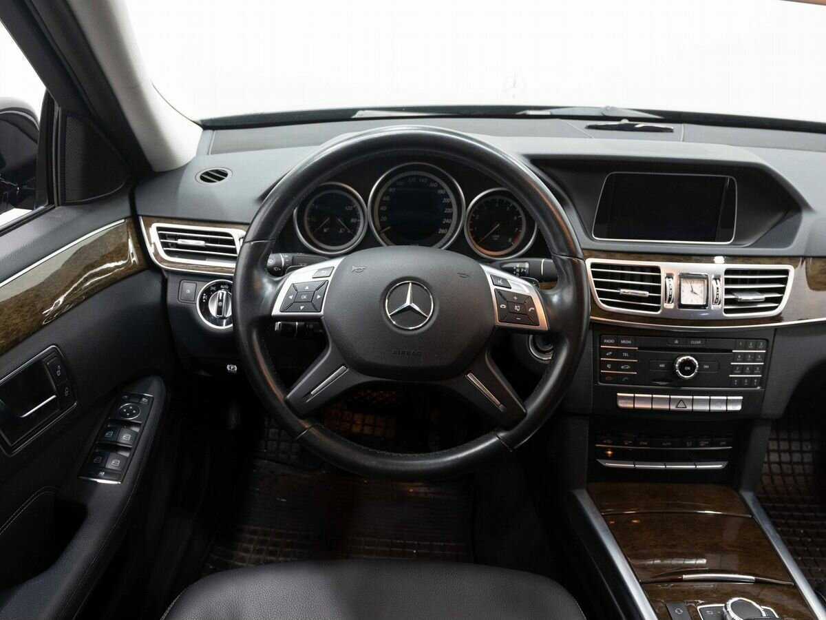 Mercedes-Benz E-Класс 200, 2015 Фото №17