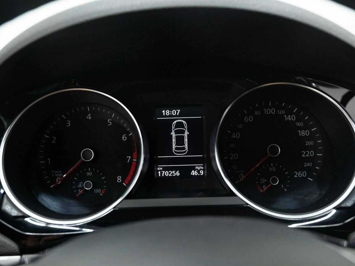 Volkswagen Jetta, 2016 Фото №17