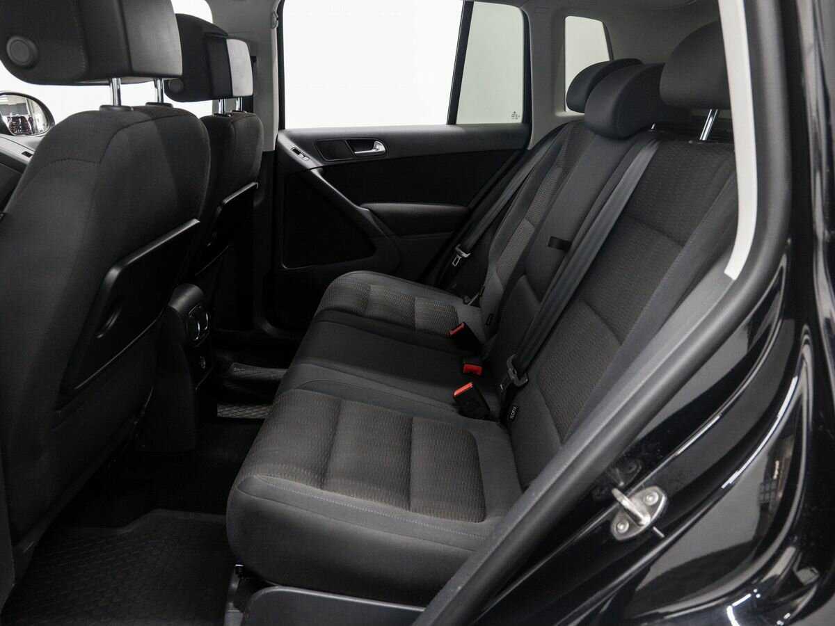 Volkswagen Tiguan, 2013 Фото №13