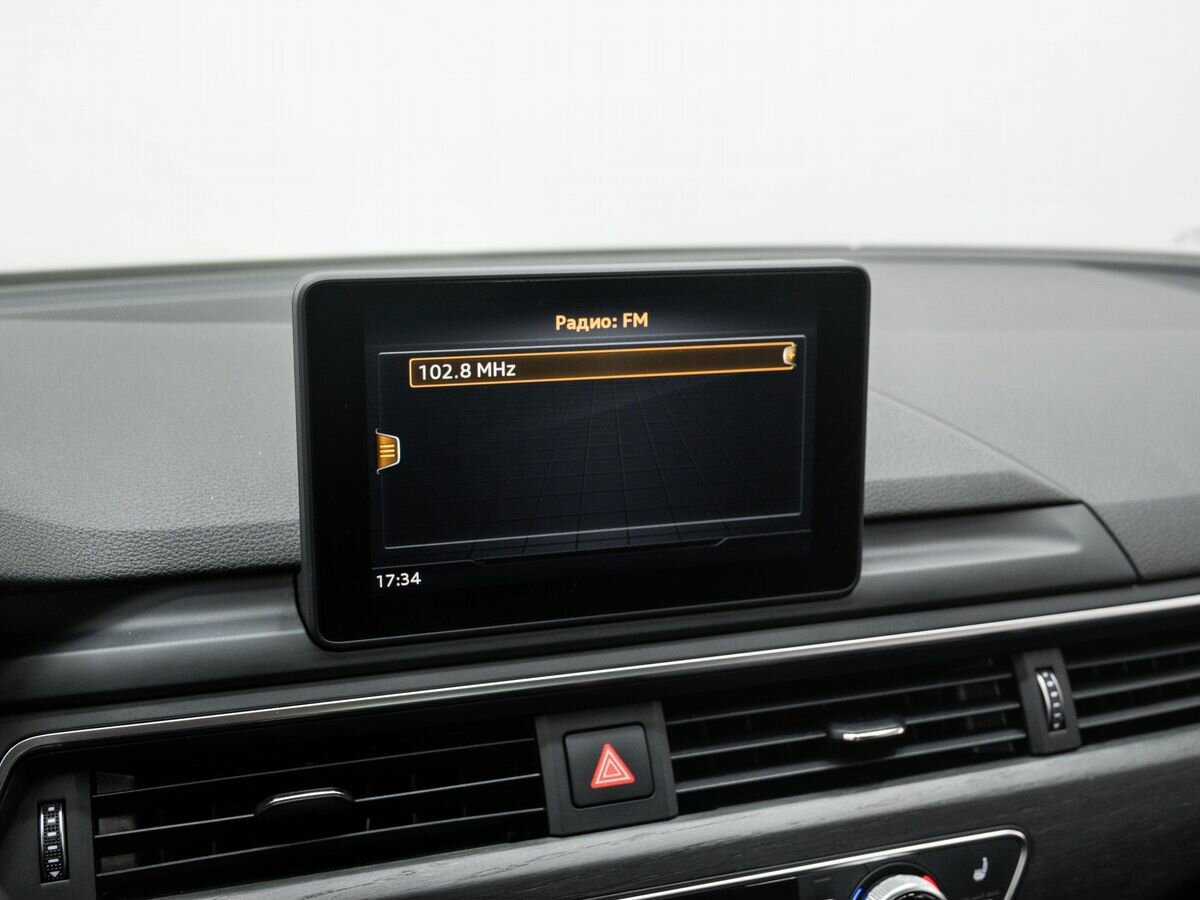 Audi A4, 2018 Фото №22