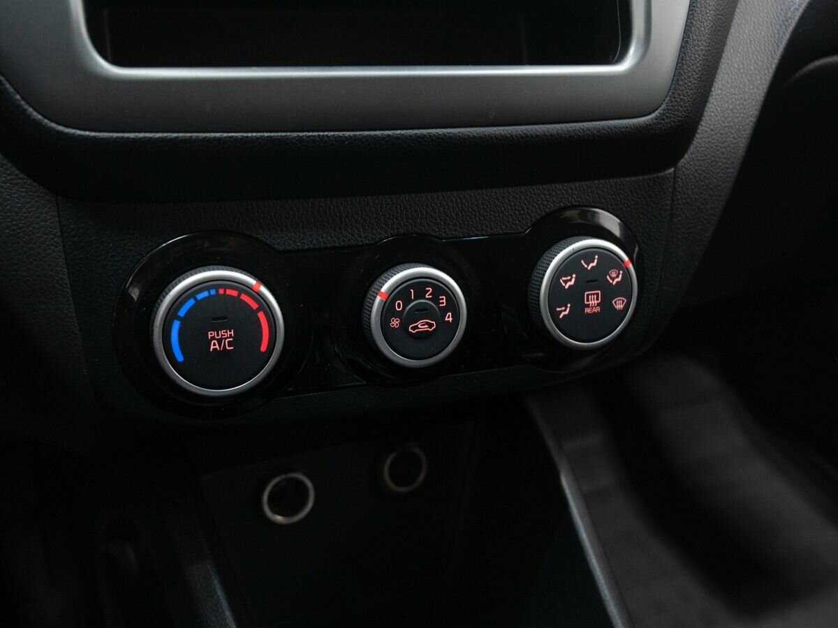 Kia Rio, 2015 Фото №17