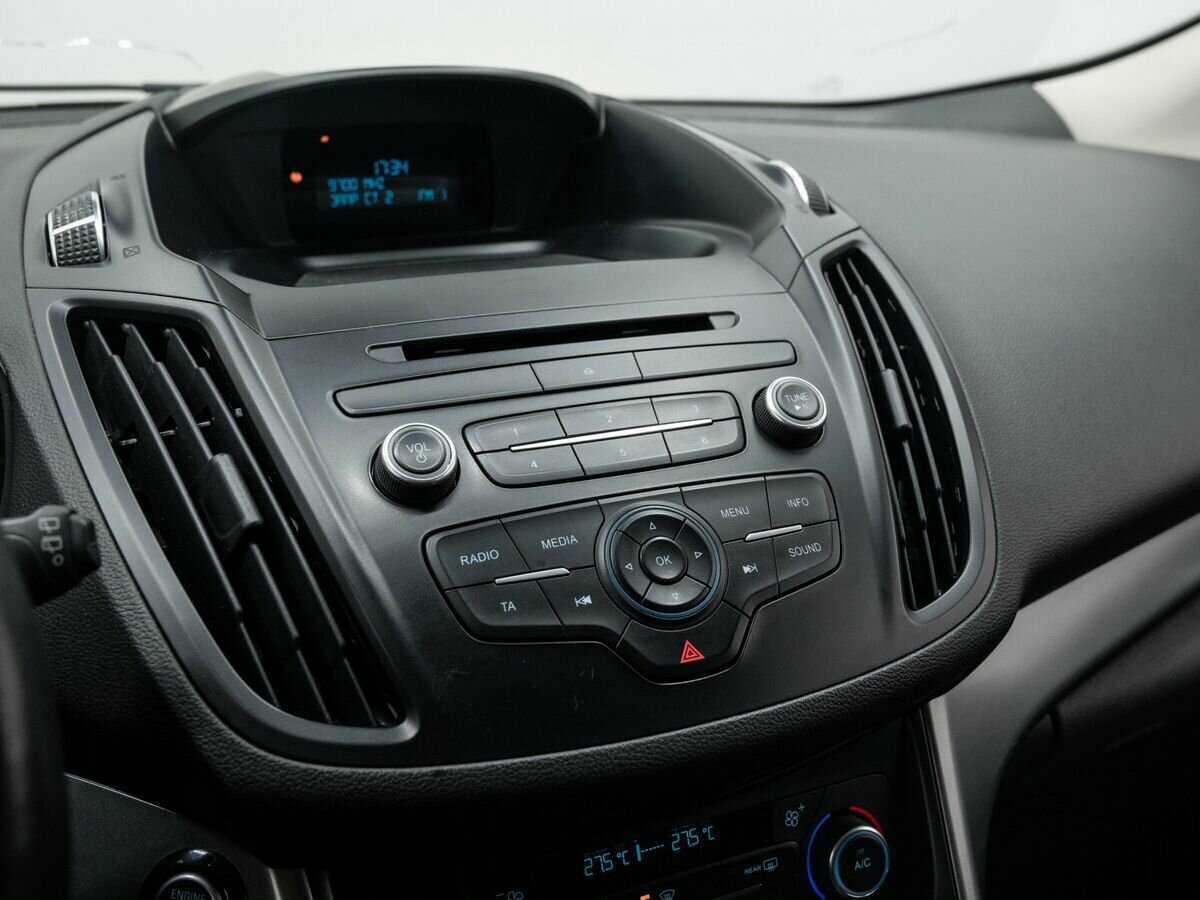 Ford Kuga, 2017 Фото №21