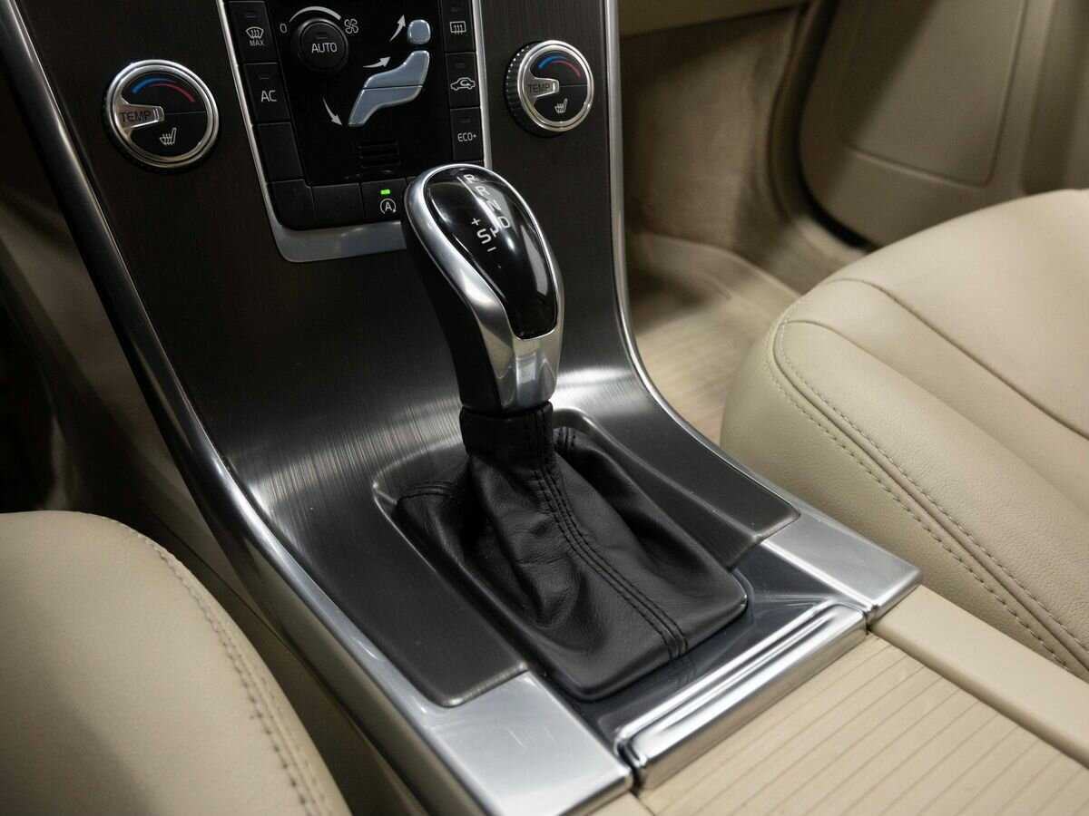 Volvo XC60, 2014 Фото №23