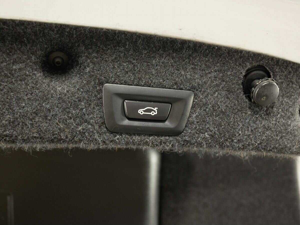 BMW 5 серии 528i xDrive, 2013 Фото №28