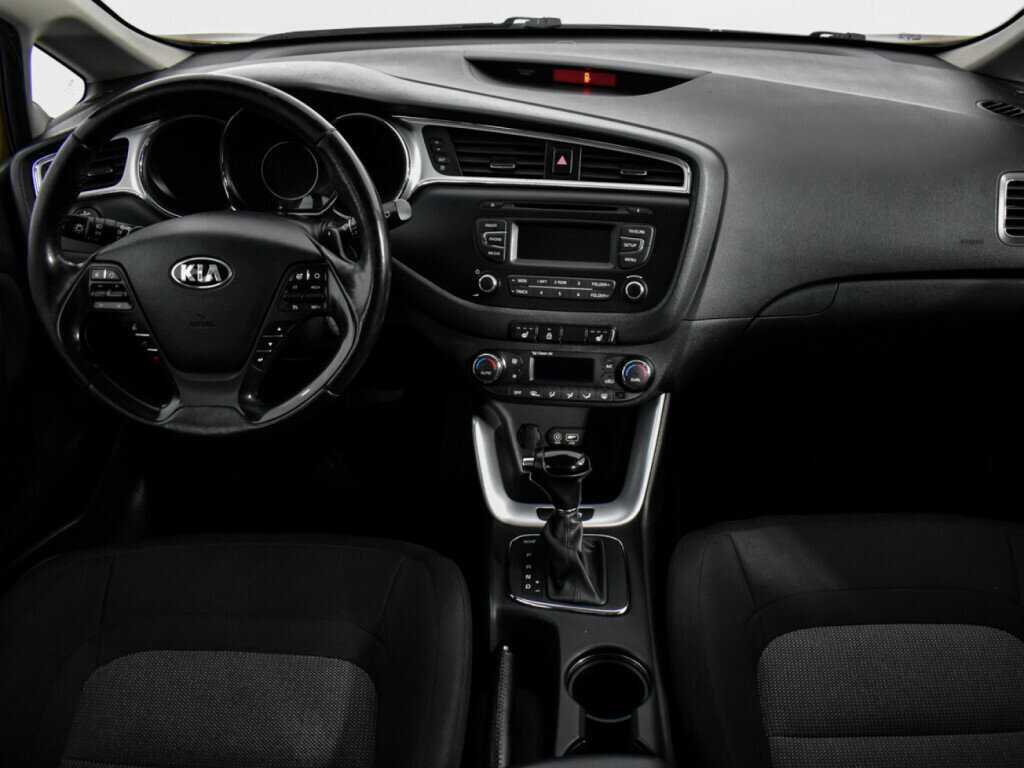 Kia Ceed, 2017 Фото №11