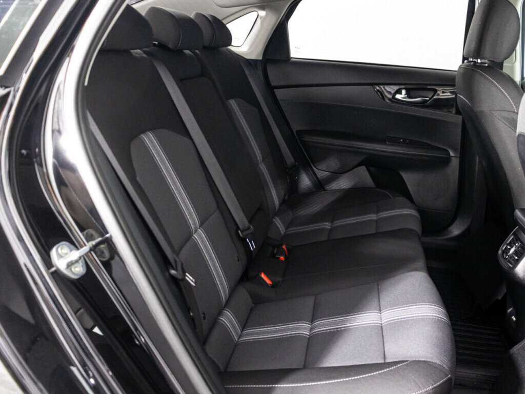 Kia Cerato, 2022 Фото №24