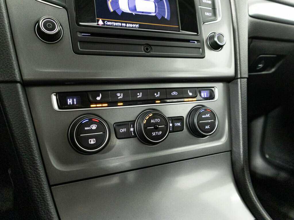 Volkswagen Golf, 2013 Фото №15