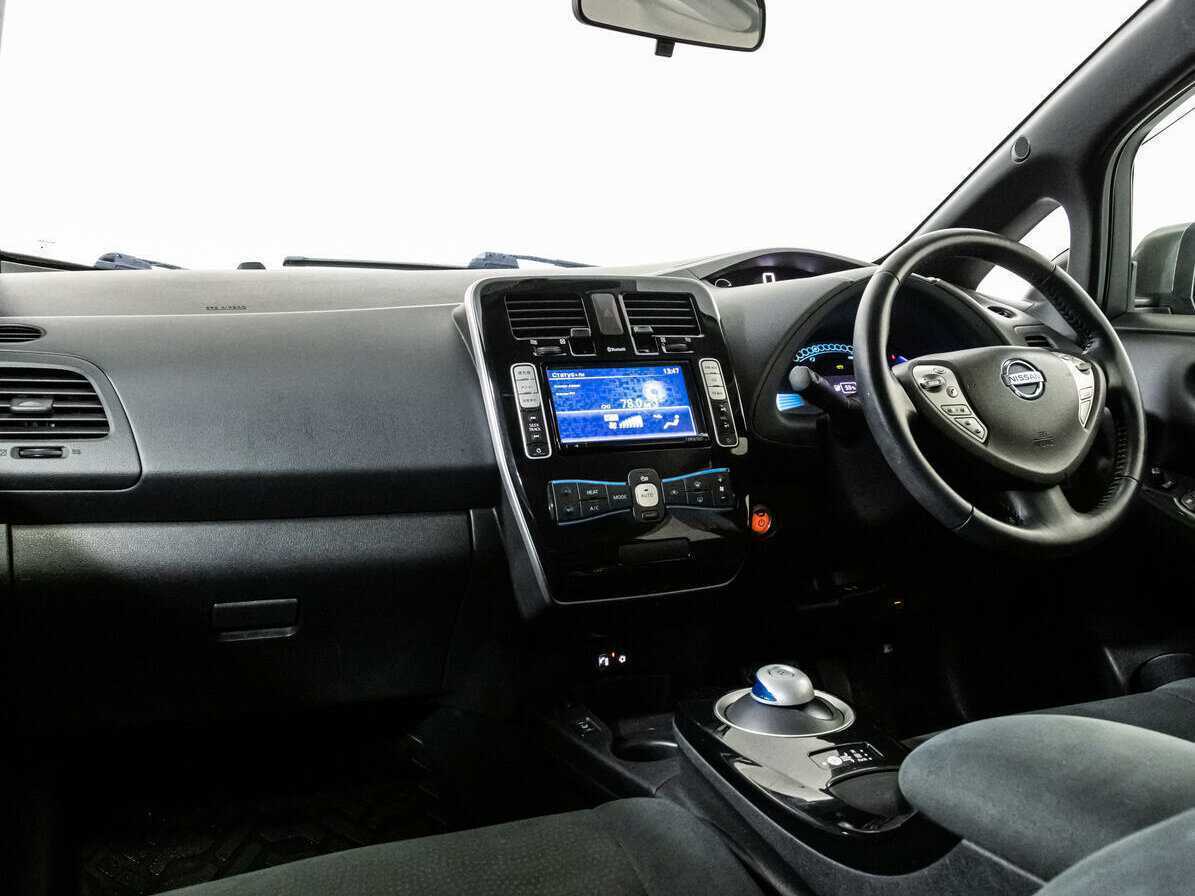 Nissan Leaf, 2013 Фото №9