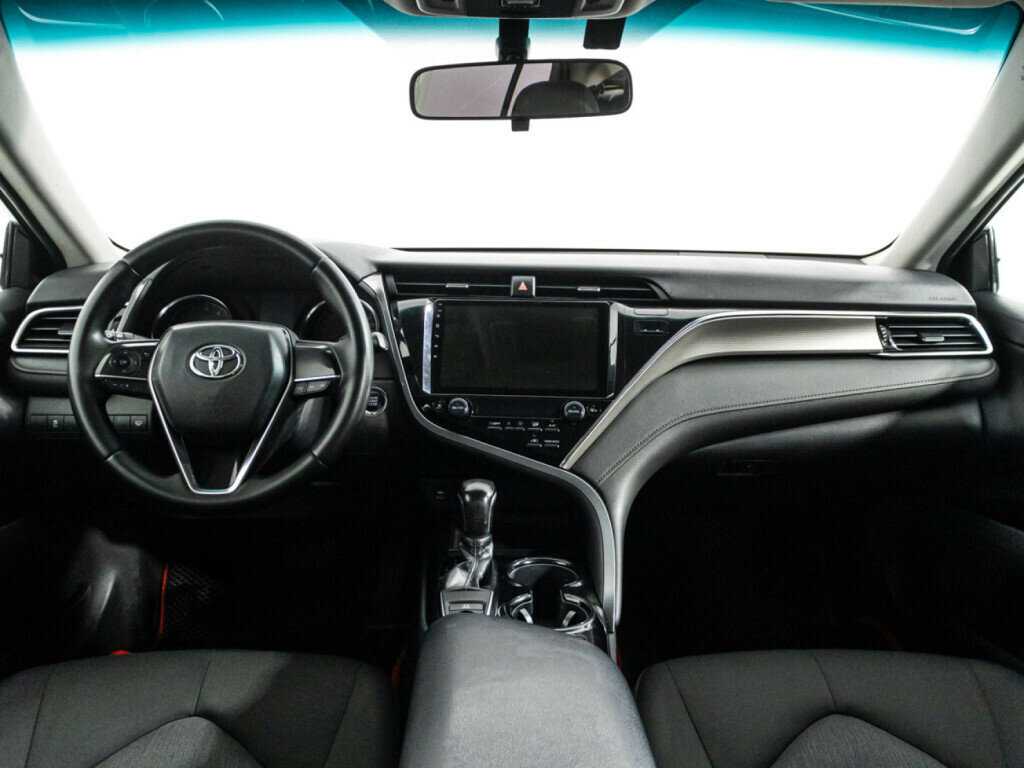 Toyota Camry, 2018 Фото №13