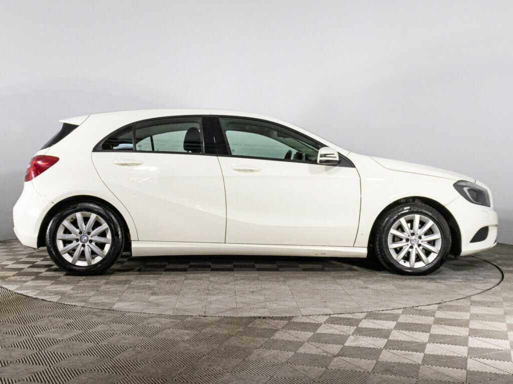 Mercedes-Benz A-Класс 180, 2015 - 176 482 км. | Фото №4