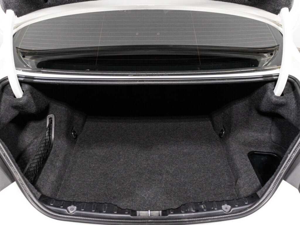 BMW 5 серии 520i, 2016 Фото №15