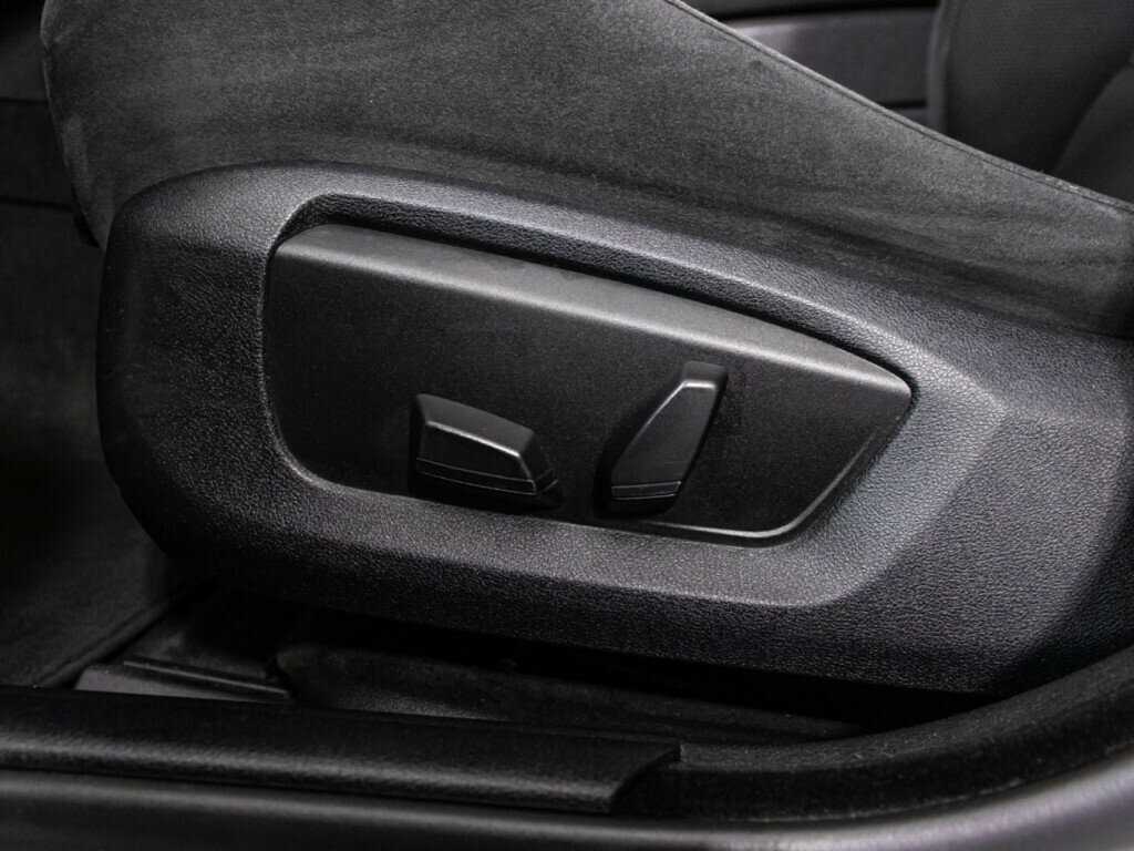 BMW 5 серии 520i, 2016 Фото №23