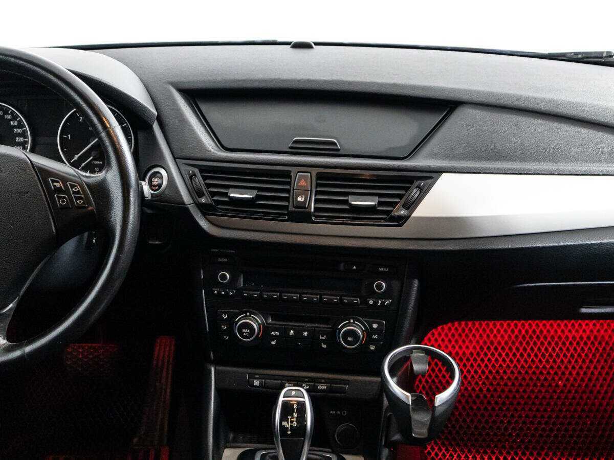 BMW X1 20d, 2014 Фото №14