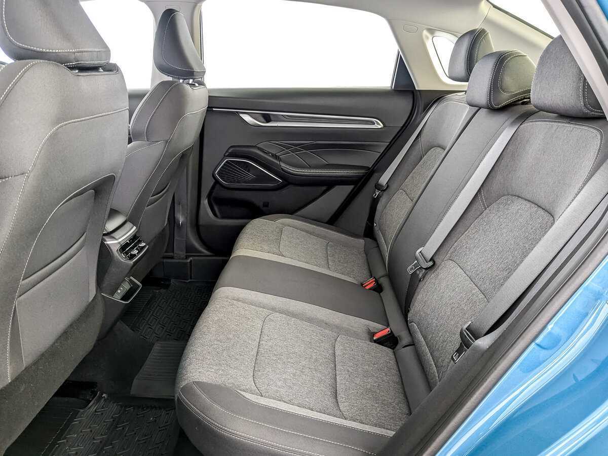 Geely Emgrand, 2023 Фото №12