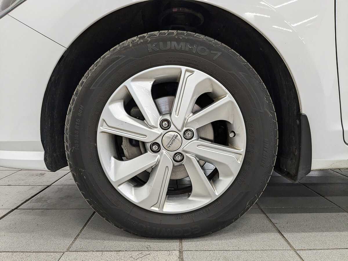 Hyundai Solaris, 2022 Фото №12