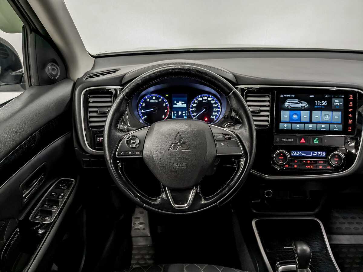 Mitsubishi Outlander, 2022 Фото №22