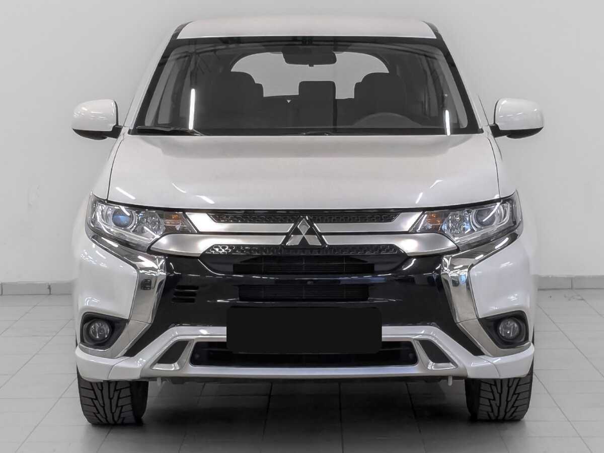 Mitsubishi Outlander, 2022 - 28 207 км. | Фото №2