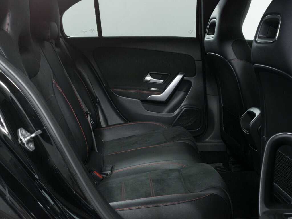 Mercedes-Benz A-Класс 200, 2018 Фото №11
