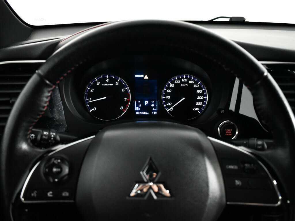 Mitsubishi Outlander, 2021 Фото №11