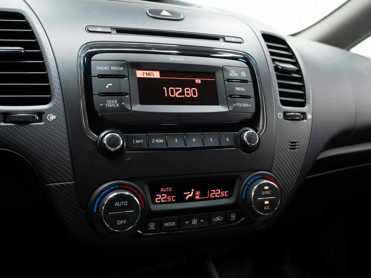 Kia Cerato, 2019 Фото №21