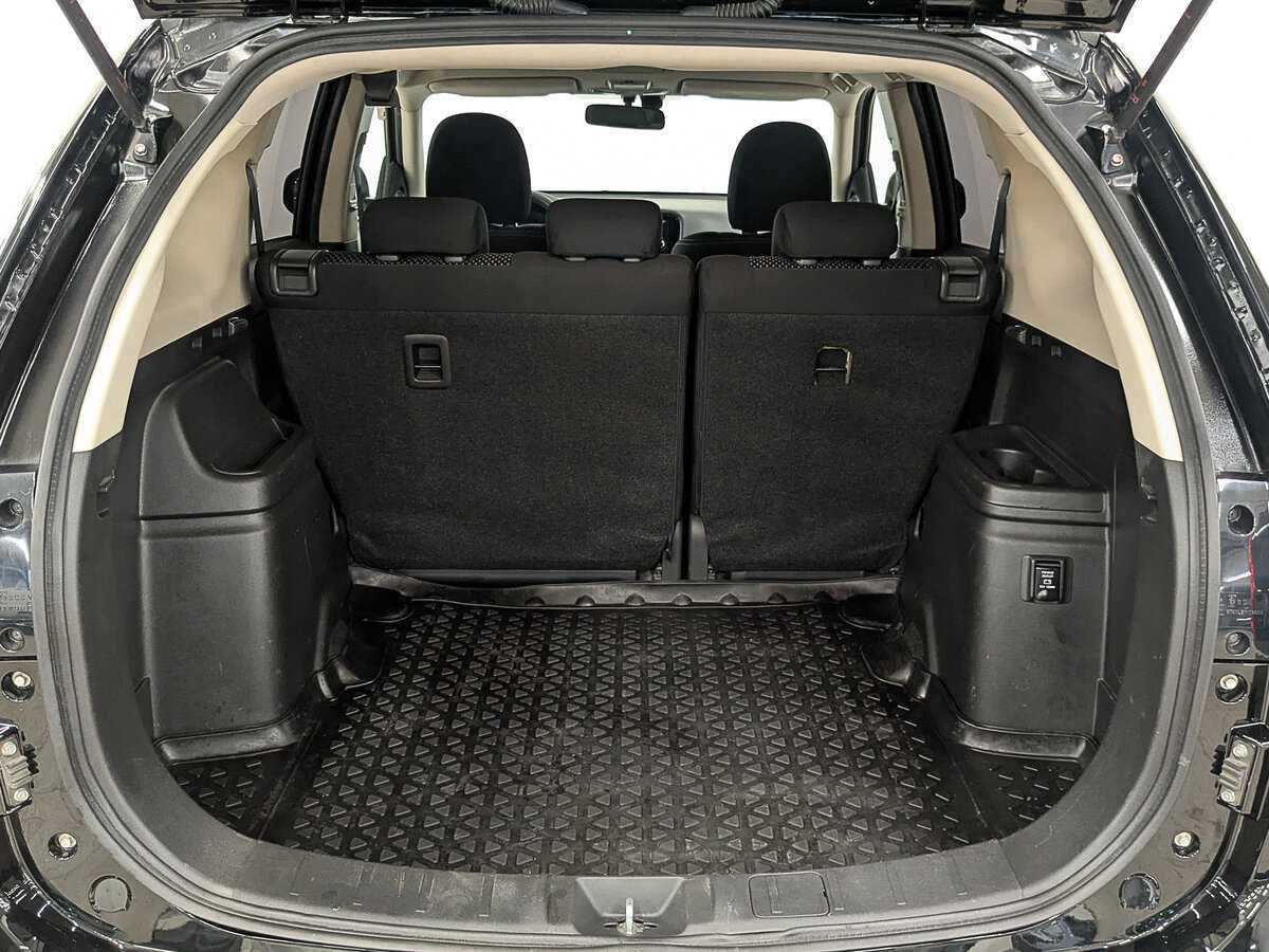 Mitsubishi Outlander, 2018 Фото №9