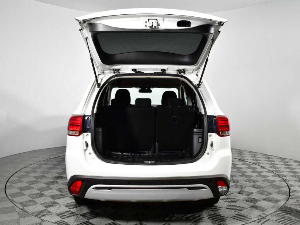 Mitsubishi Outlander, 2020 Фото №15