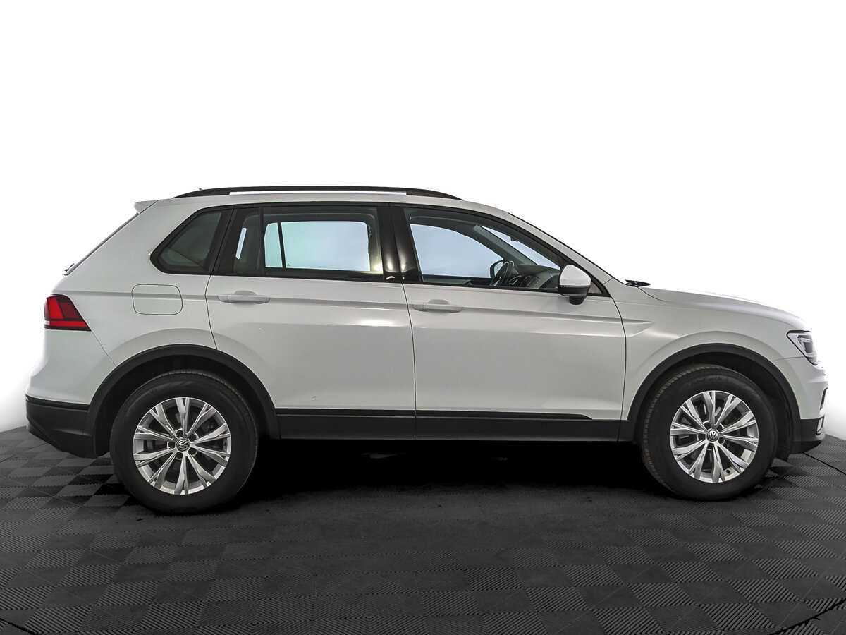Volkswagen Tiguan, 2020 - 66 384 км. | Фото №4