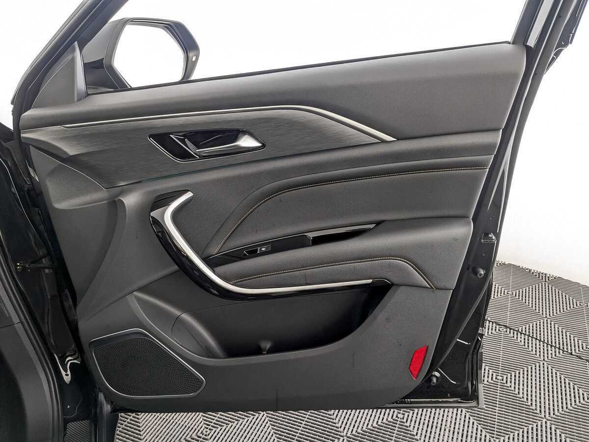 FAW Bestune T77, 2022 Фото №24