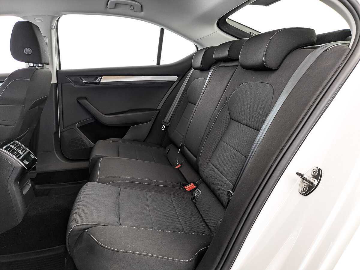 Skoda Superb, 2017 Фото №12