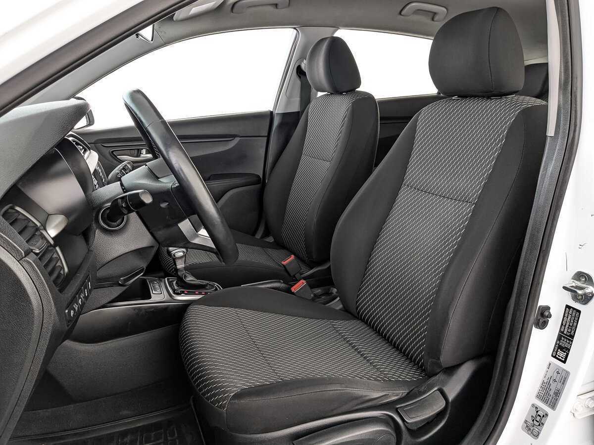 Kia Rio X-Line, 2020 Фото №17