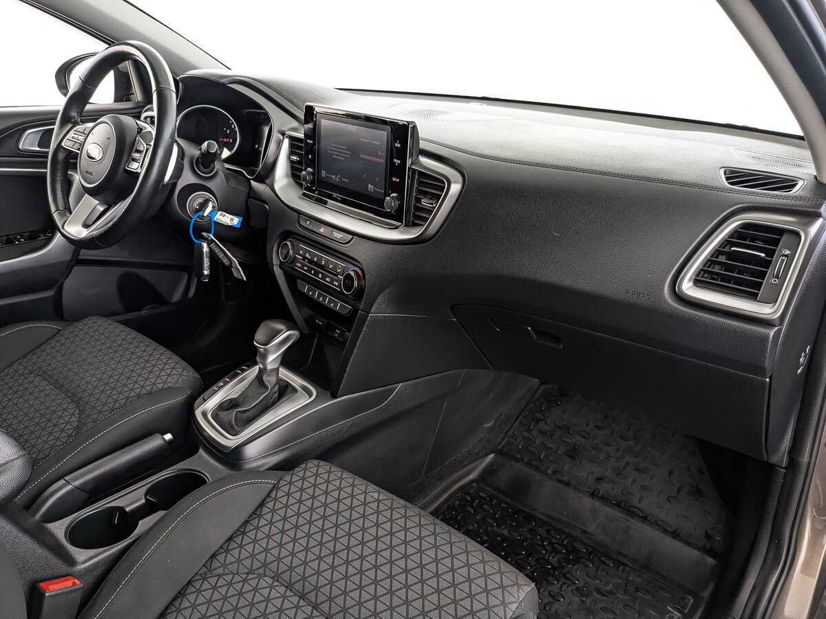Kia Ceed, 2021 Фото №13