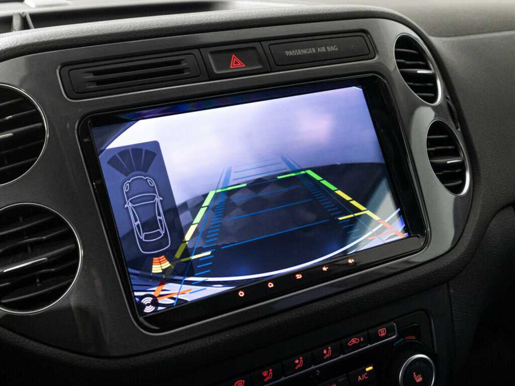 Volkswagen Tiguan, 2012 Фото №16