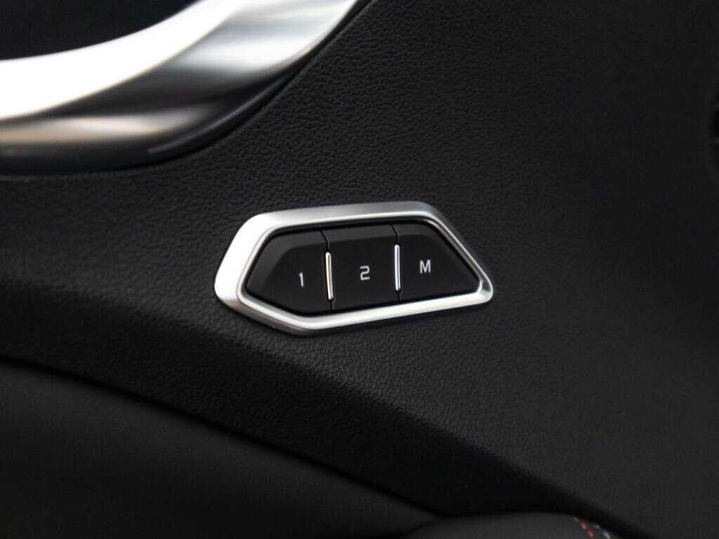 Geely Tugella, 2023 Фото №20