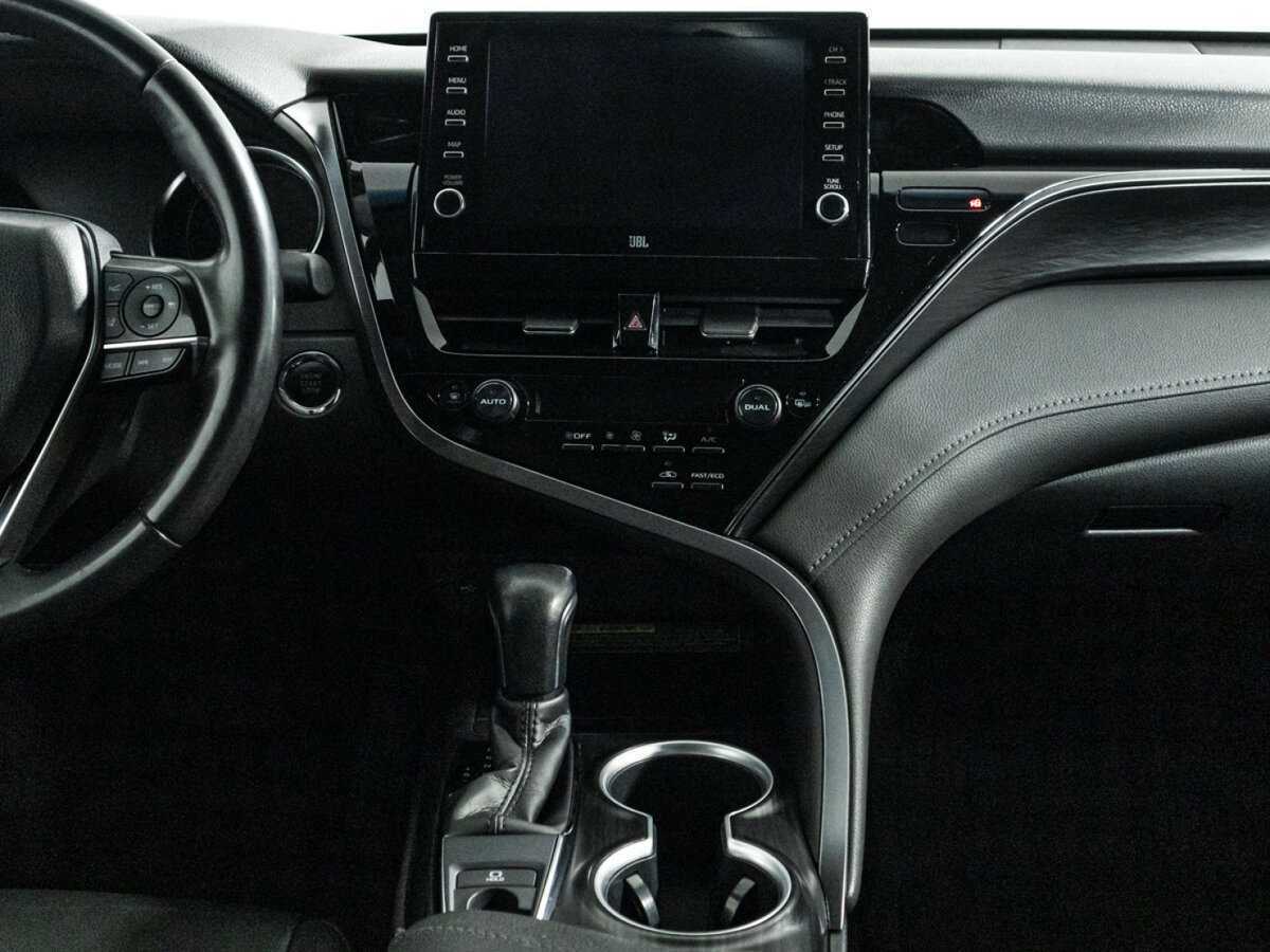 Toyota Camry, 2021 Фото №12