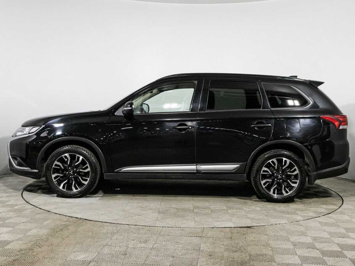 Mitsubishi Outlander, 2021 Фото №8