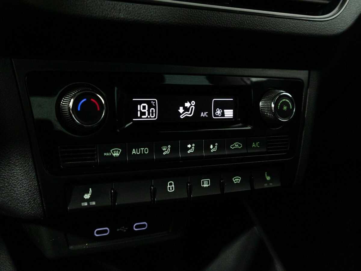 Skoda Rapid, 2020 Фото №16