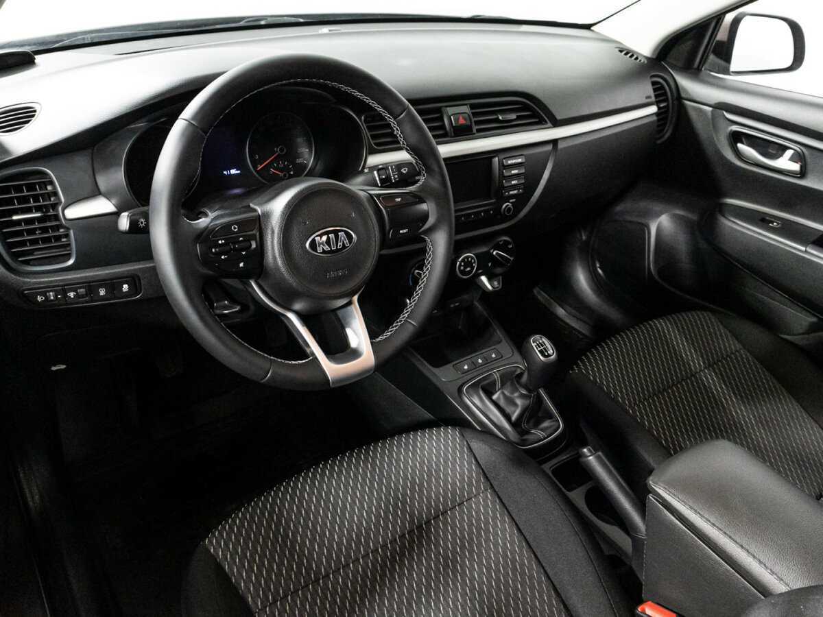 Kia Rio, 2017 Фото №11