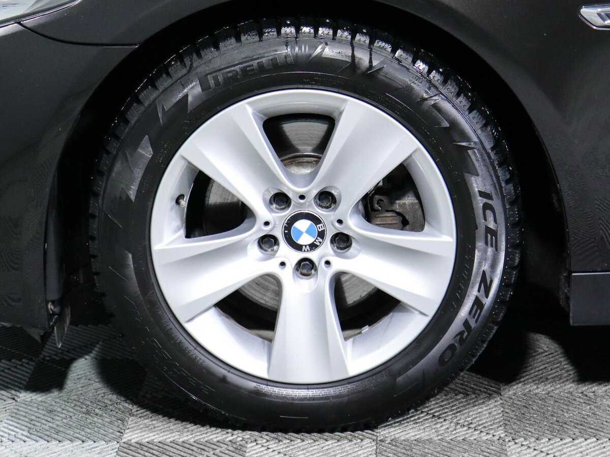 BMW 5 серии 520i, 2014 Фото №12