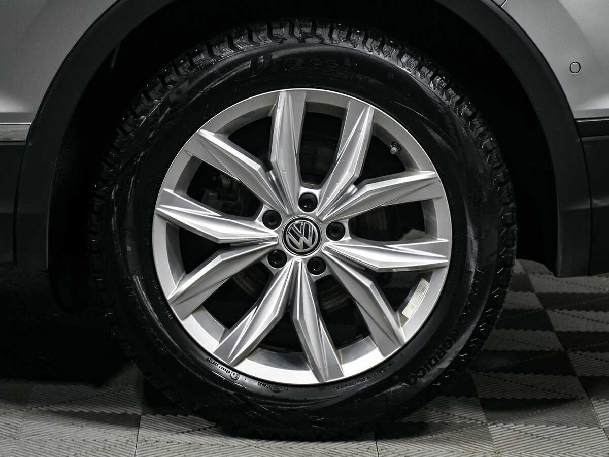 Volkswagen Tiguan, 2020 Фото №13