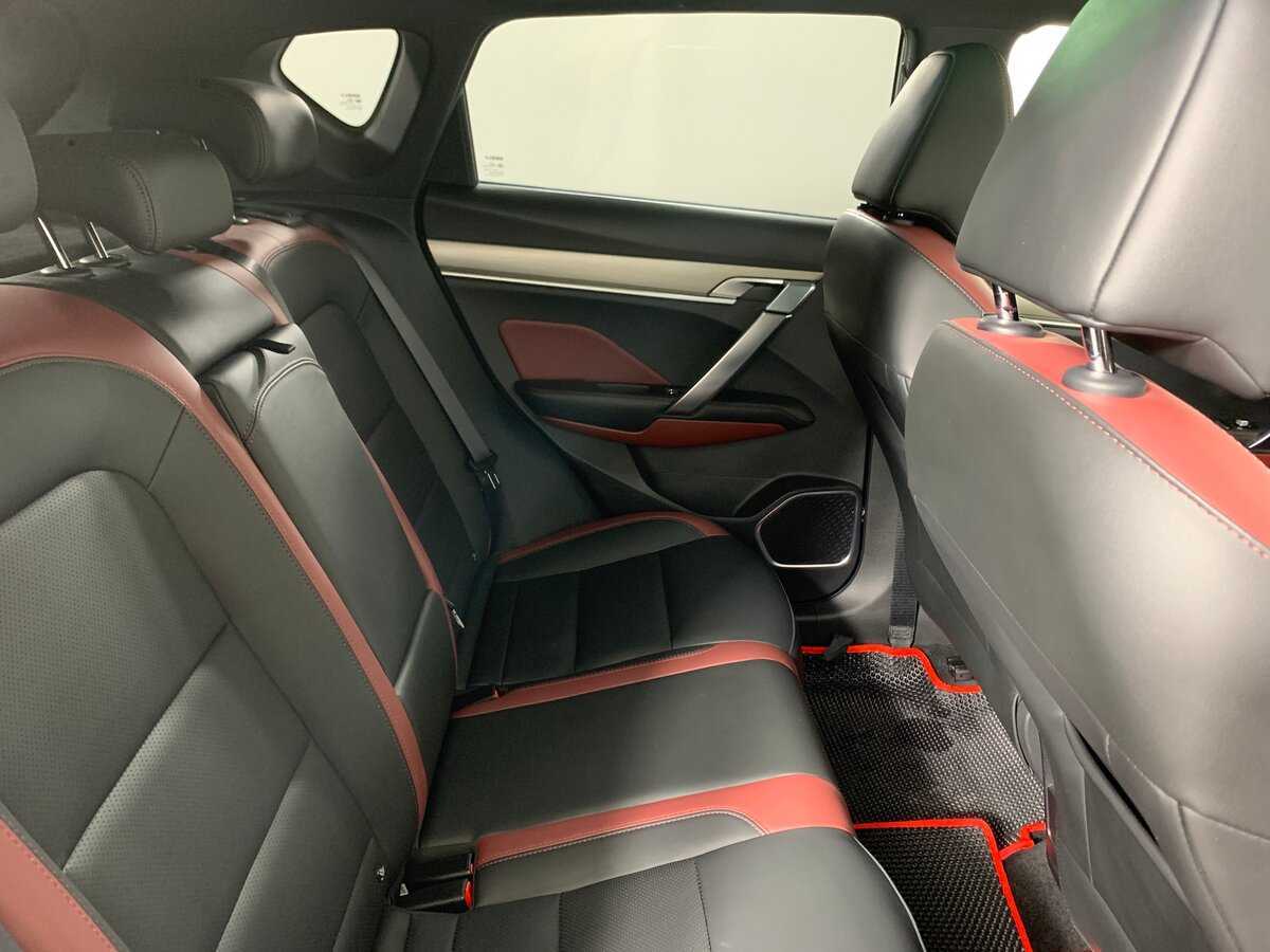 Geely Coolray, 2023 Фото №17