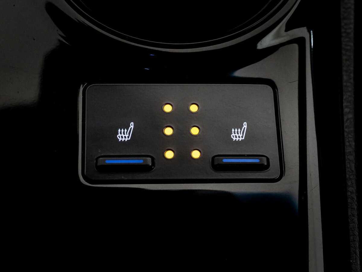 Toyota Camry, 2020 Фото №16