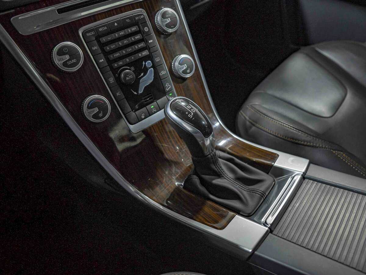 Volvo XC60, 2015 Фото №11