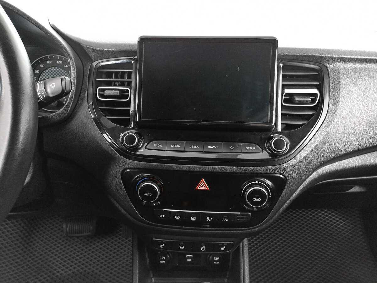 Hyundai Solaris, 2021 Фото №12