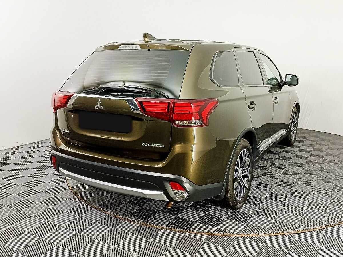 Mitsubishi Outlander, 2018 - 163 179 км. | Фото №4