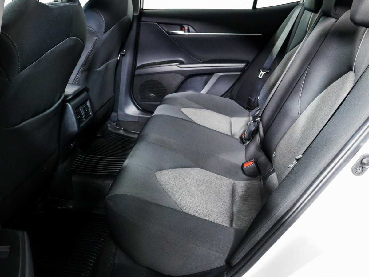 Toyota Camry, 2021 Фото №10