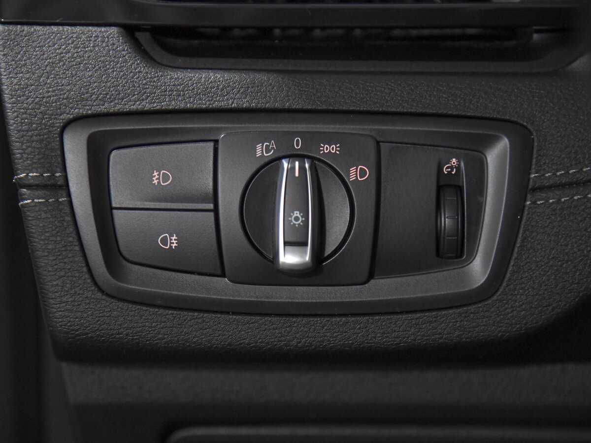 BMW X2 sDrive18i, 2019 Фото №13