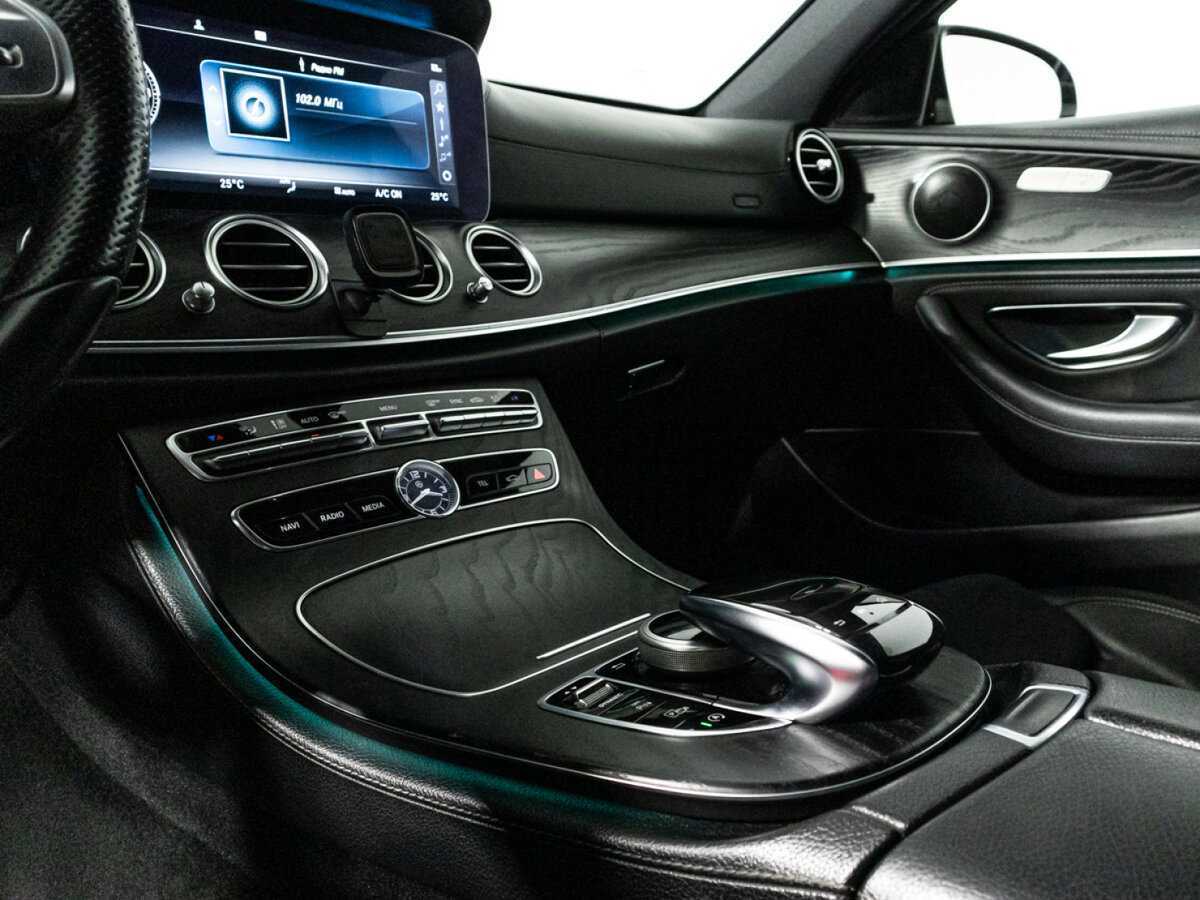 Mercedes-Benz E-Класс 220 d, 2018 Фото №18