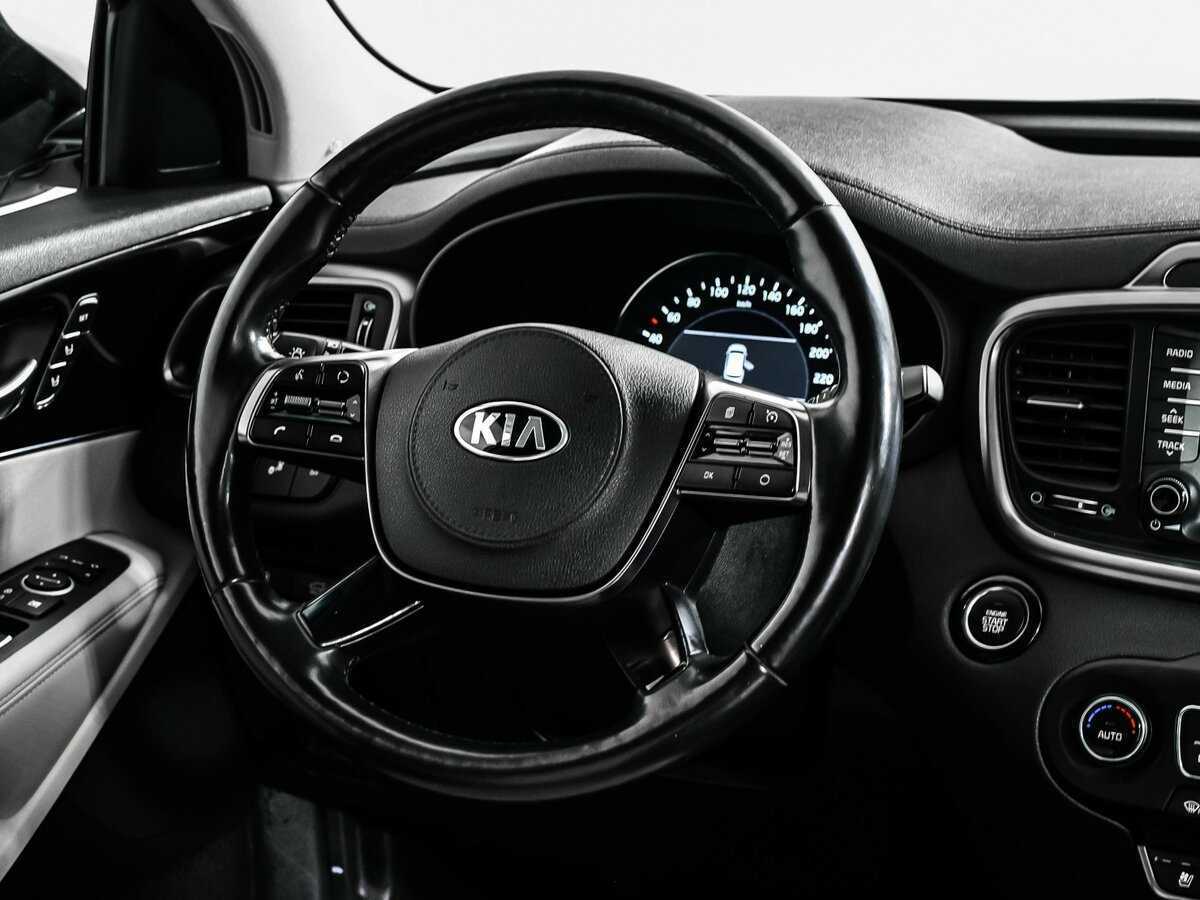 Kia Sorento, 2018 Фото №12
