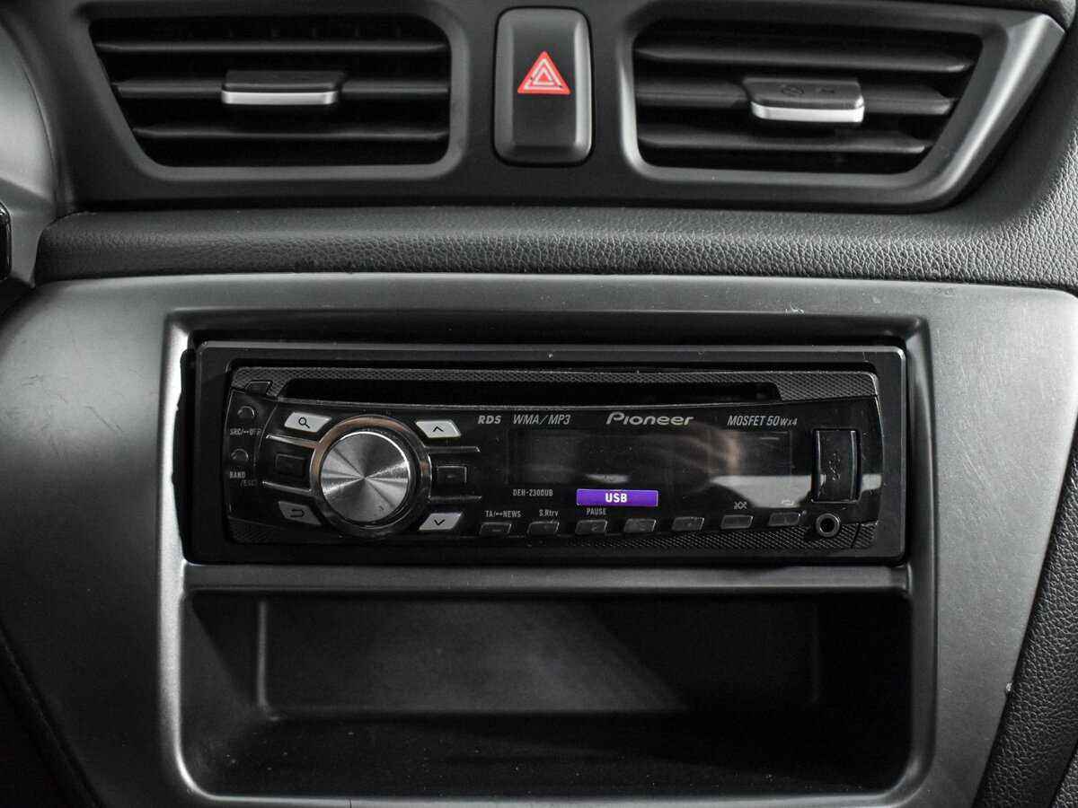 Kia Rio, 2012 Фото №13